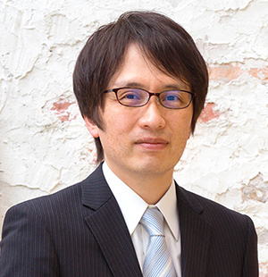 山田 充啓 氏