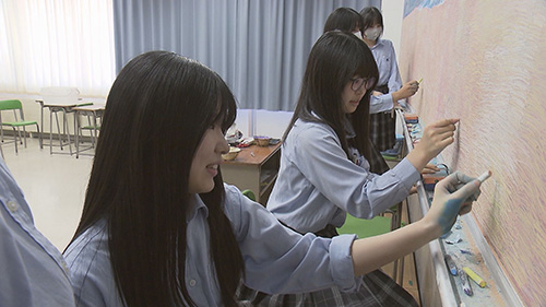 生放送中にアートが完成！