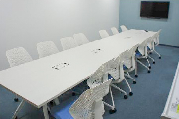 会議室2(楽屋使用)