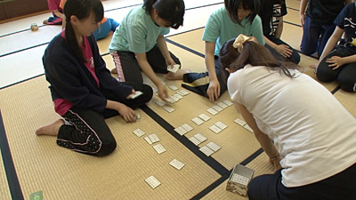 仙台白百合学園高校かるた部 photo09