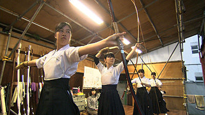 尚絅学院高校弓道部 女子 photo02