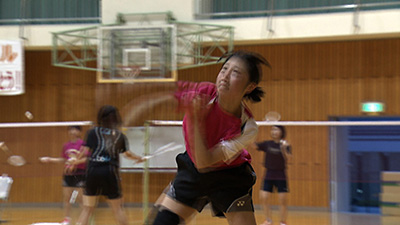 聖ウルスラ学院英智高校 女子バドミントン部 photo02