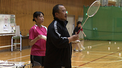聖ウルスラ学院英智高校 女子バドミントン部 photo04