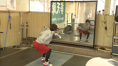柴田農林高校ウエイトリフティング部 女子 photo02