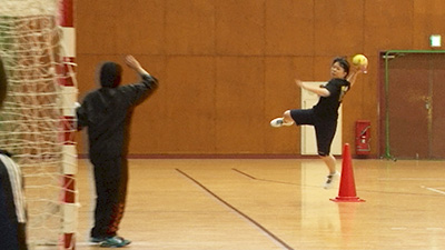 古川学園 ハンドボール部 女子 photo02