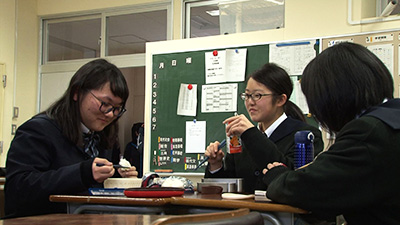 仙台青陵中等教育学校 校外活動部（フェンシング）