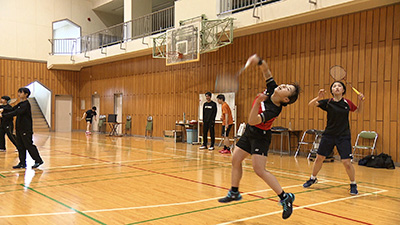 聖ウルスラ学院英智高校 女子バドミントン部