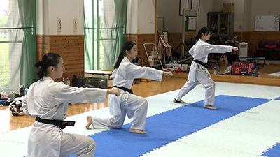 聖和学園　女子空手道部