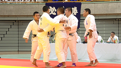 東北高校　男子柔道部