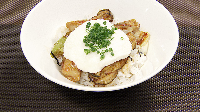 カキの蒲焼き山かけ丼