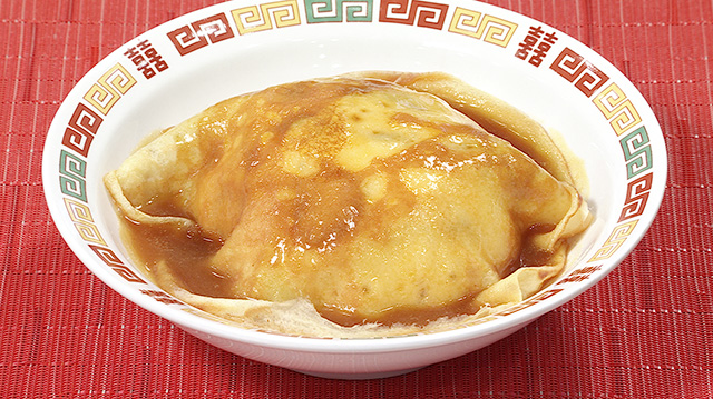 見た目は天津飯??キャラメルショートケーキ