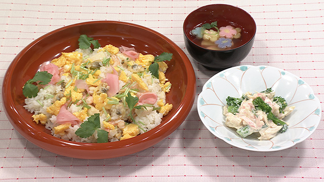 炊き込みご飯のちらし寿司＆ささみと菜の花の和え物＆お吸い物