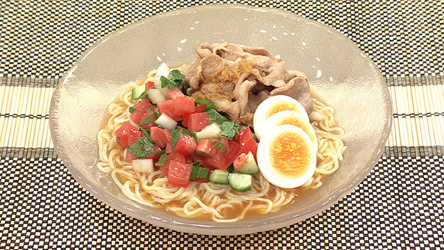 だい久製麺 冷やし中華 豚しゃぶとトマトの冷やし中華