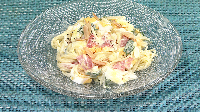 ヨーグルトソースの冷たいパスタ
