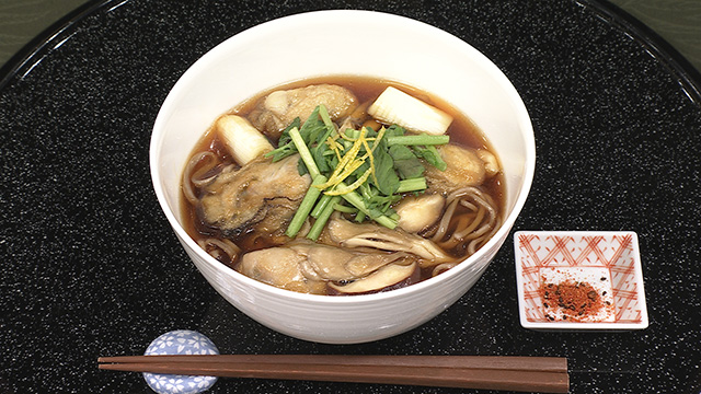 牡蠣と茸の餡かけ南蛮そば