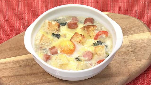 ソーセージといろいろ野菜のグラタンスープ