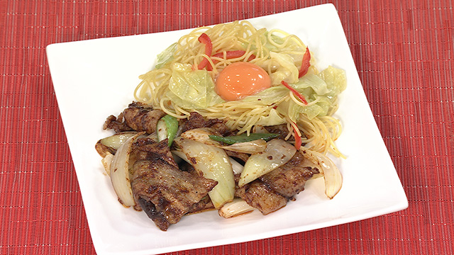 味の素「Ｃｏｏｋ Ｄｏ®」 極（プレミアム）麻辣回鍋肉用で    回鍋肉　キャベツのレンチンパスタ添え