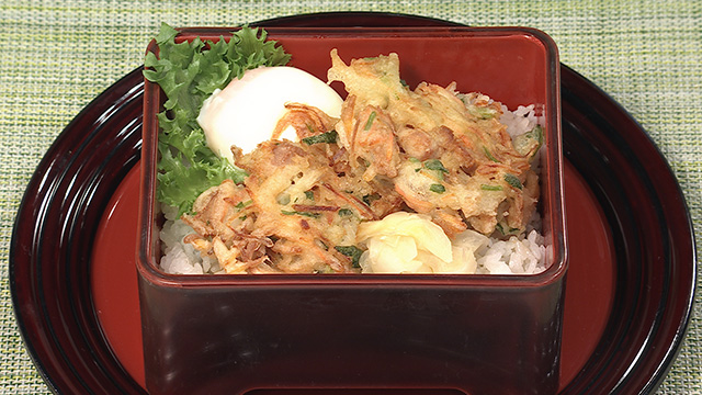 がっちりかき揚げ丼