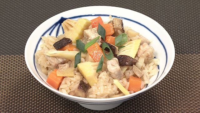 電子レンジの五目おこわ
