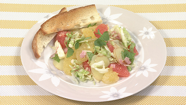 グレープフルーツのミントサラダ