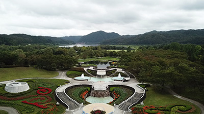 国営みちのく杜の湖畔公園