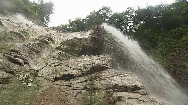 川原毛大湯滝