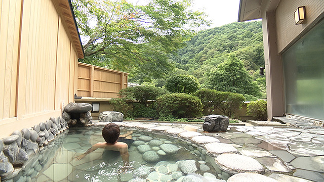 花山温泉 温湯山荘