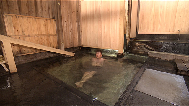 白布温泉東屋