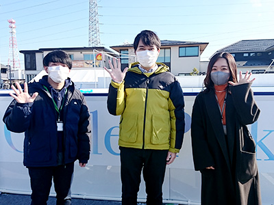 三井アウトレットパーク仙台港スケートリンク・セール＆ロゴス「ダウンジャケット」