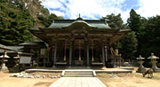 金華山黄金山神社