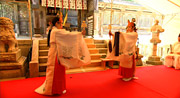 金華山黄金山神社