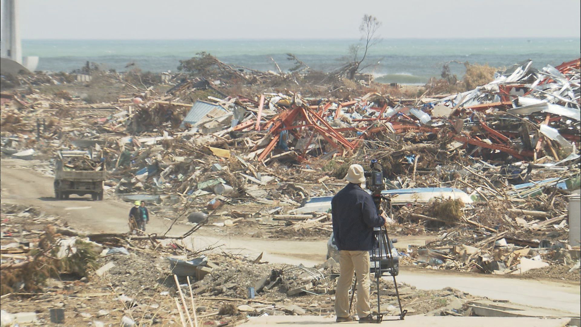 khb開局50周年 報道特別番組 津波を撮ったカメラマン~生と死を見つめた49日間~