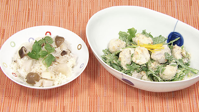 里芋とキノコの炊き込みごはん　里芋のごまサラダ